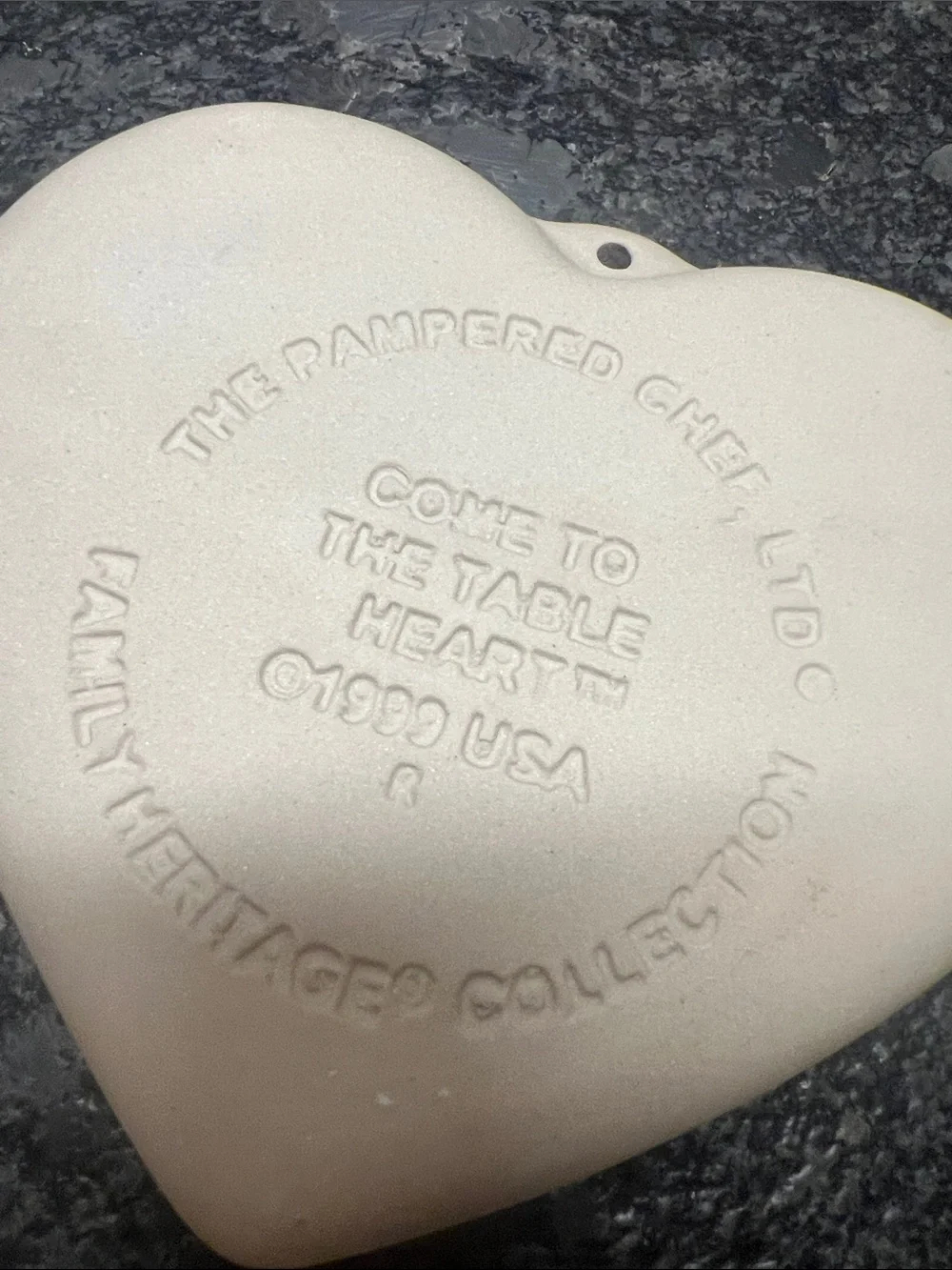 Pampered Chef Vintage Retired Heart cookie molds. Look new. 1998-2002 series